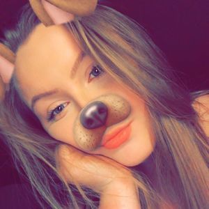 Meet your Posher, Katelyn